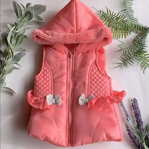 💓4 FOR $16💓 Toddler girl coral vest - size 2T